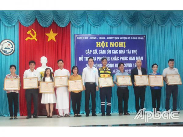 Tri ân các nhà tài trợ khắc phục hạn, mặn và phòng, chống dịch bệnh Covid-19